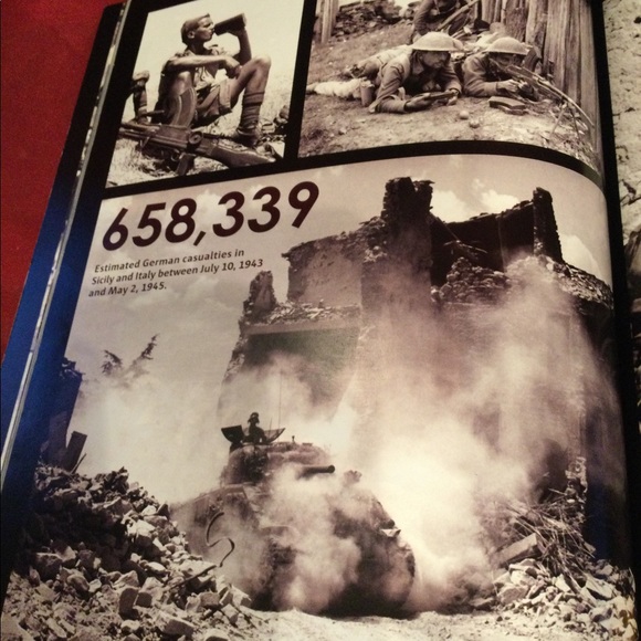 Set of 3 World War II Books - Picture 8 of 12